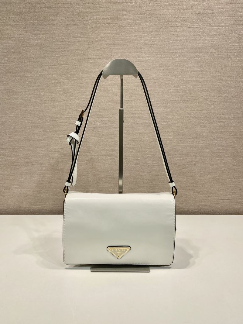 Pra*a hobo bags